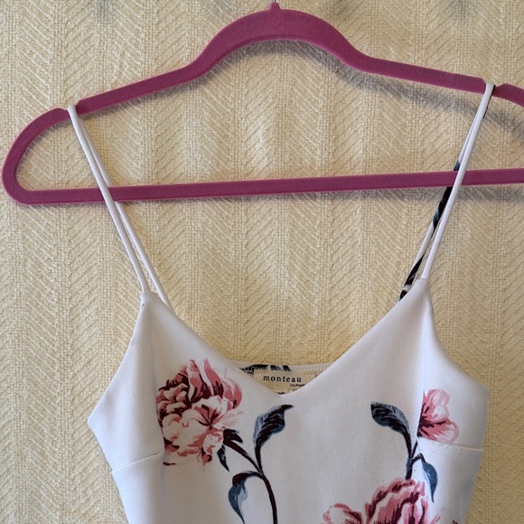 Floral V-Neck Mini Dress - Picture 5 of 7